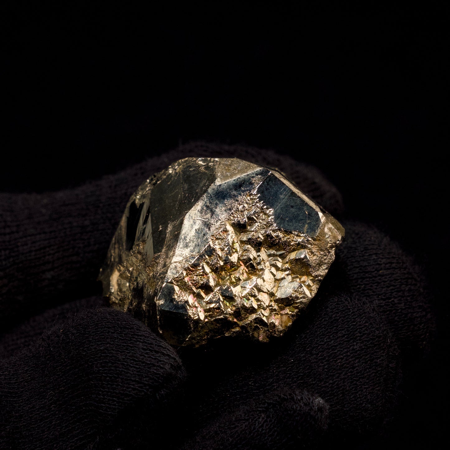 Colombian Pyrite small Nuggets Chivor mine (PY-156)