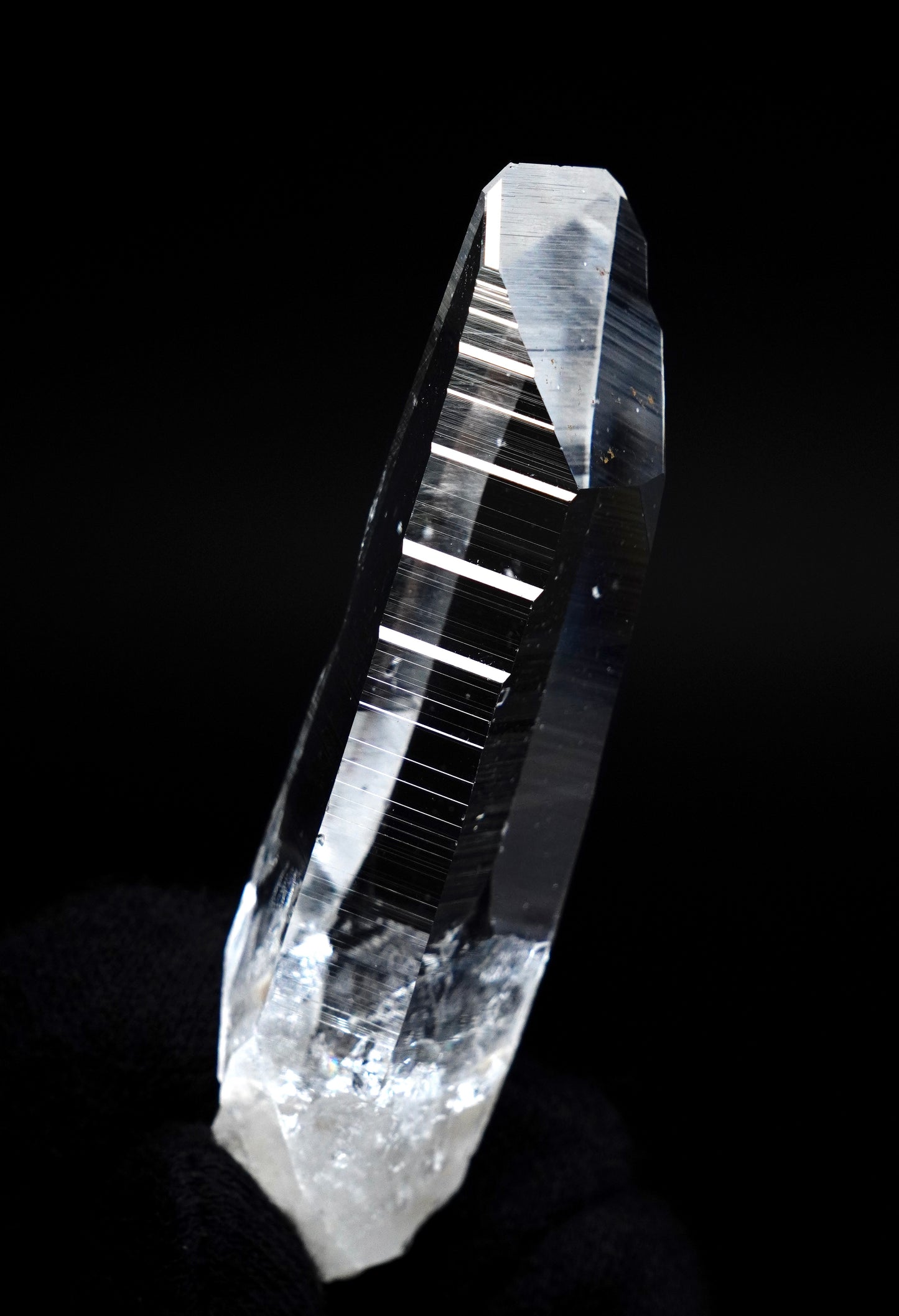Peñas Blancas Lemurian Quartz Crystal Collector Specimen (Lot: PE-1A) 8cm long