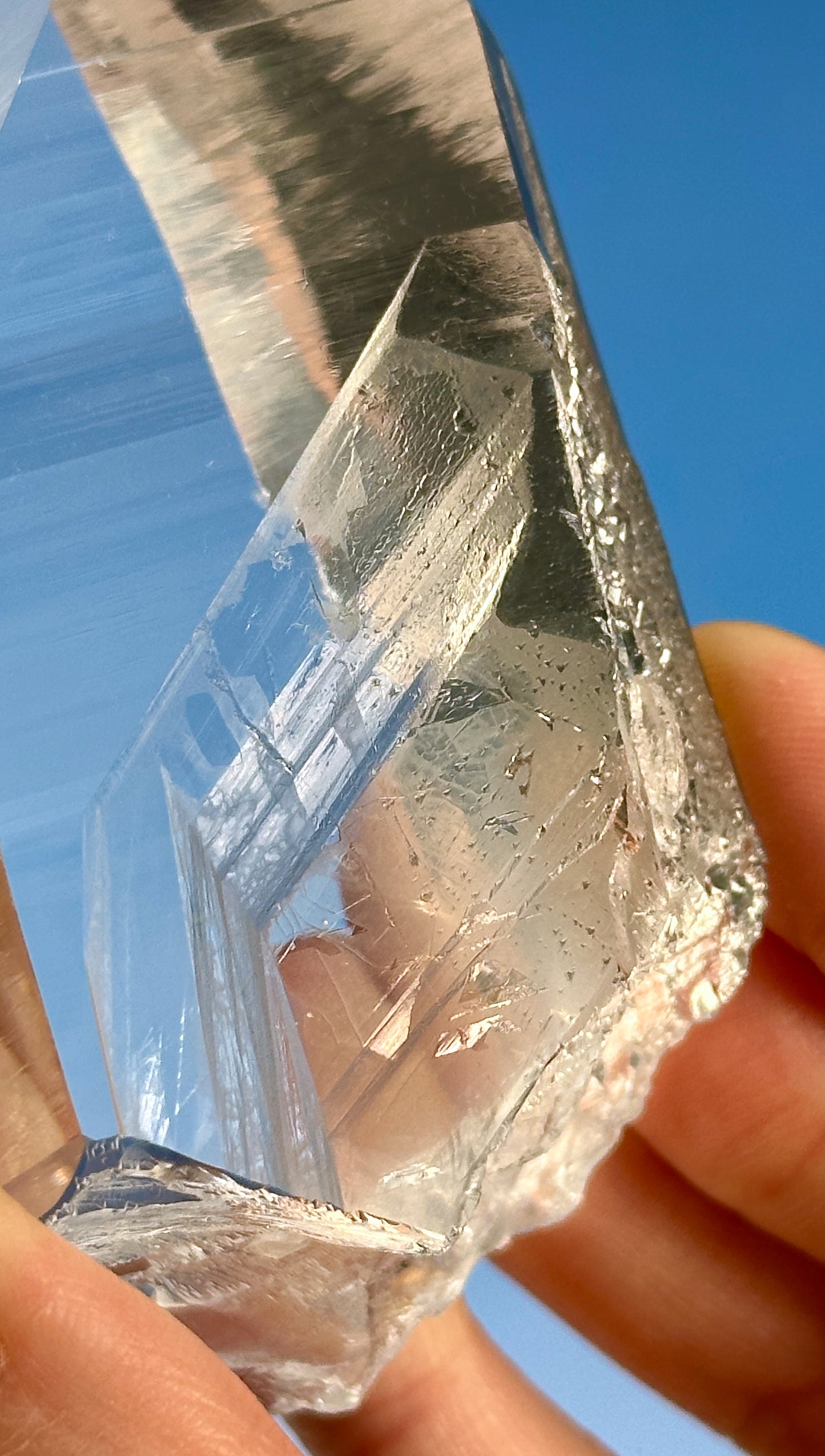Master Chisel Peñas Blancas Lemurian Quartz Self Standing Super Optical (Lot: CO-225) Collector Specimen