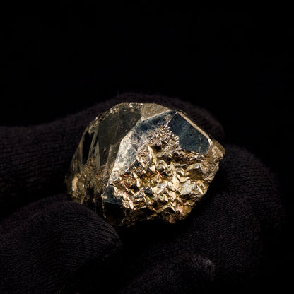 コロンビア産黄鉄鉱小塊チボール鉱山（PY-156）