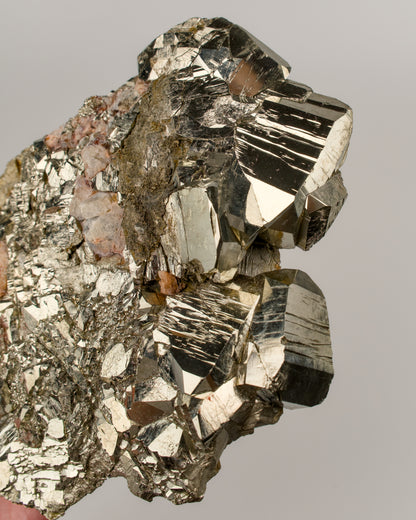 コロンビア、チボール鉱山の黄鉄鉱クラスター（PY-163）