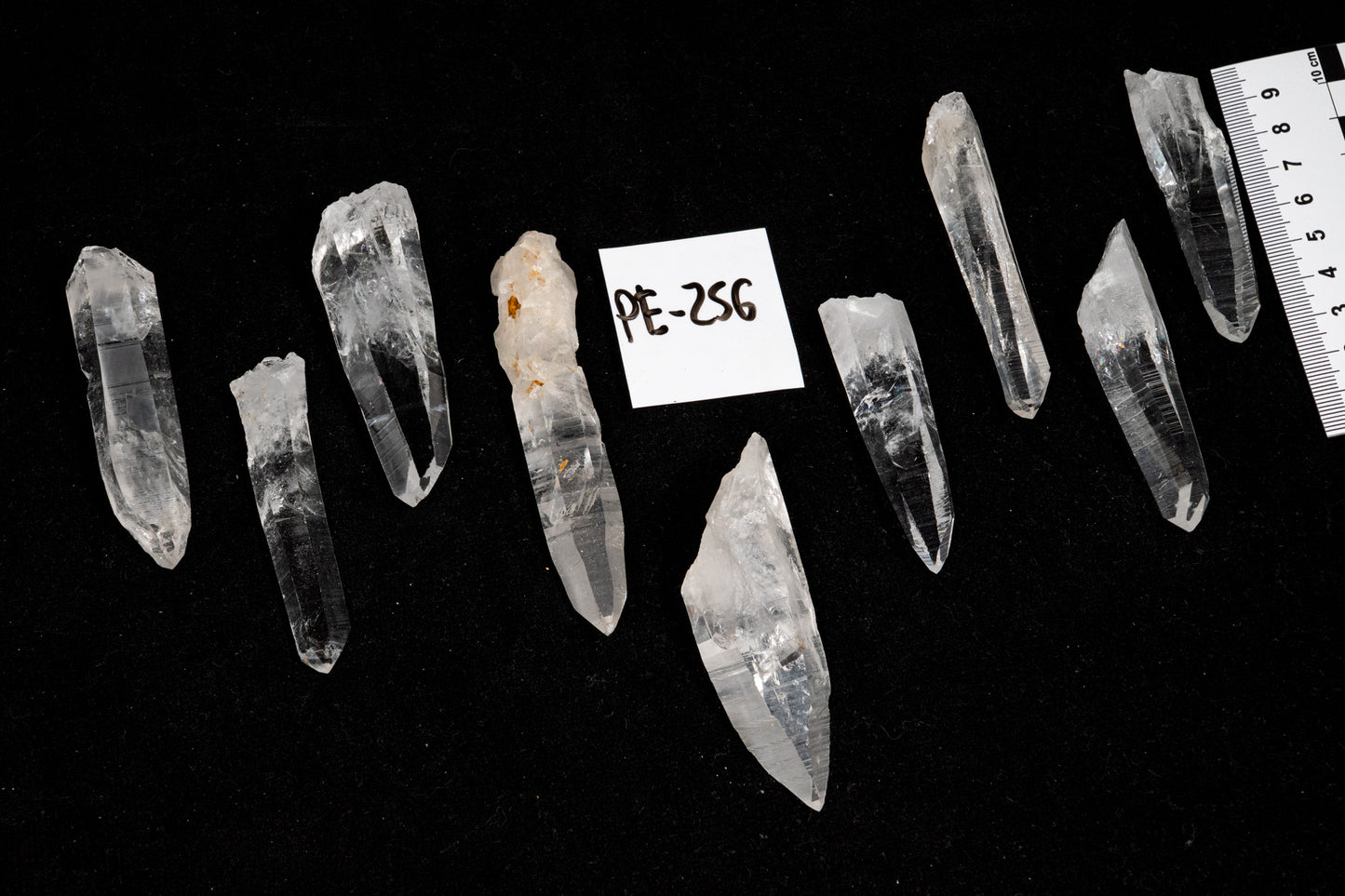 Laser Peñas Blancas Lemurian Quartz Points, Super Optical Clarity Medium size WHOLESALE (PE-256)