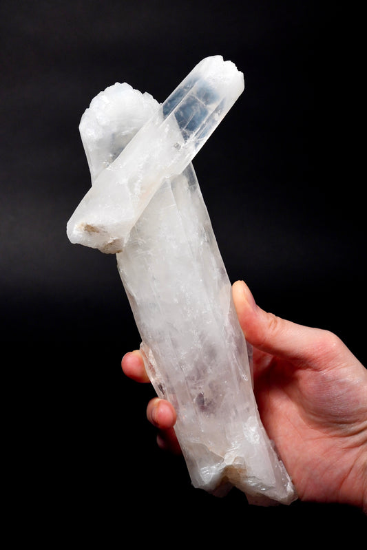 Extra rare crossed Elestial Crown Blue Smoke Sword of Light Collector Specimen (lot: CO-274) 868g