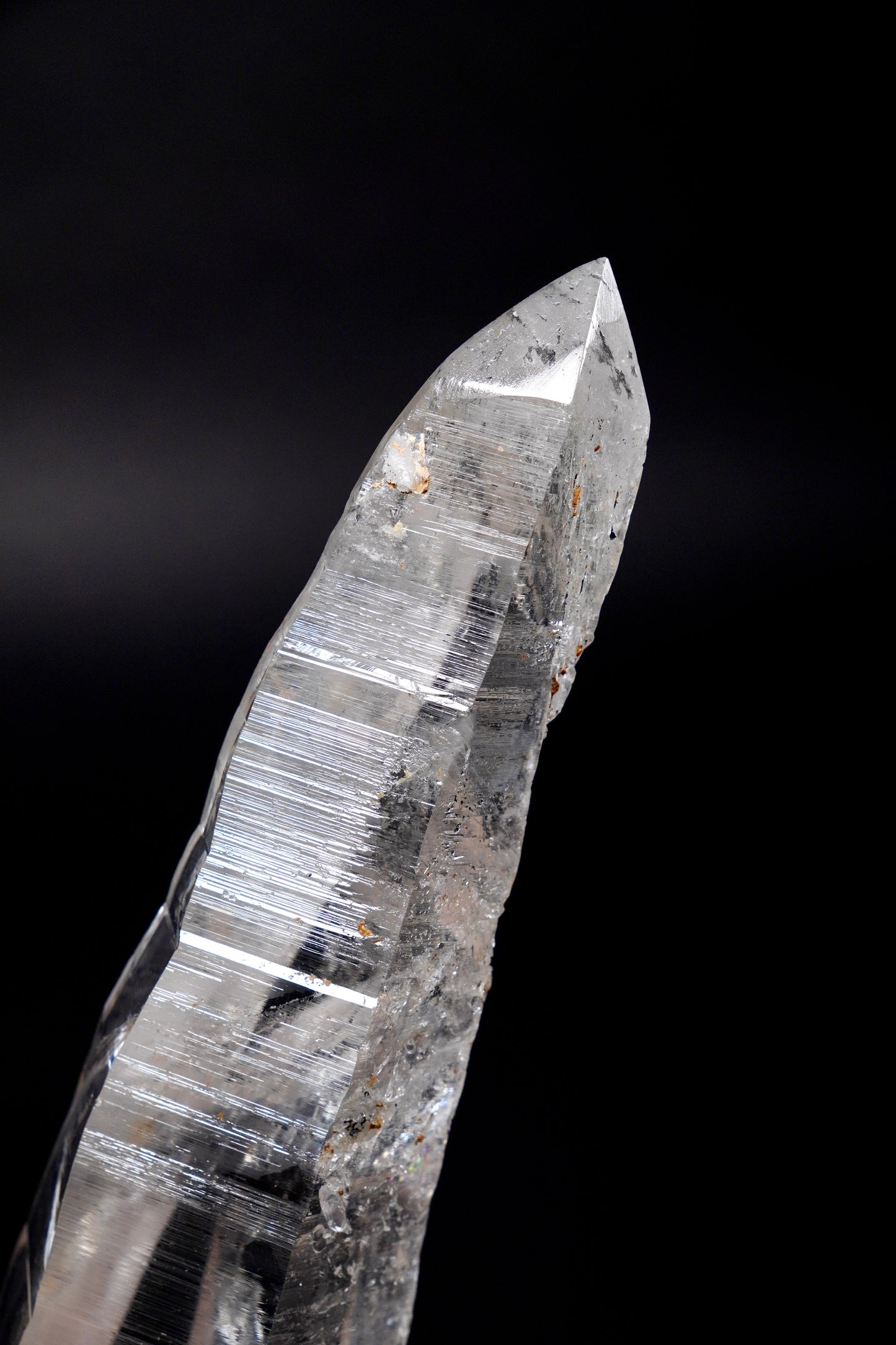 The most amazing Sword of Light Lemurian Quartz 26cm long!! Collector Specimen (lot: CO-286) 1083g