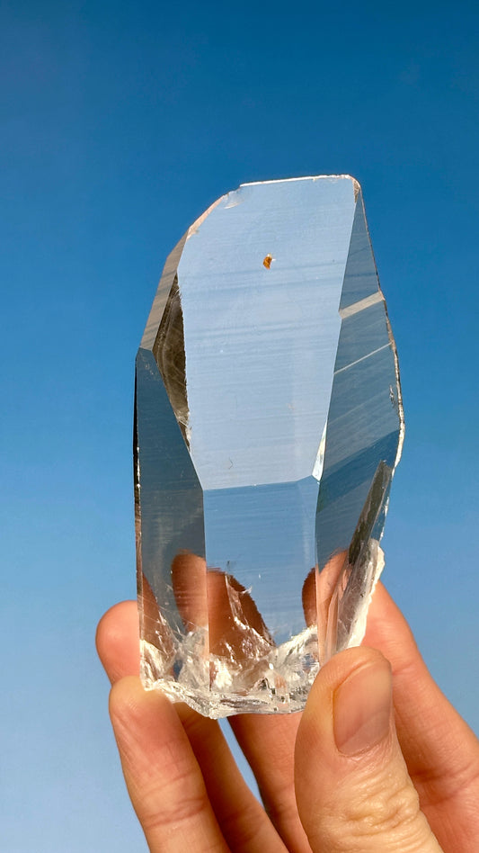 Master Chisel Peñas Blancas Lemurian Quartz Self Standing Super Optical (Lot: CO-225) Collector Specimen