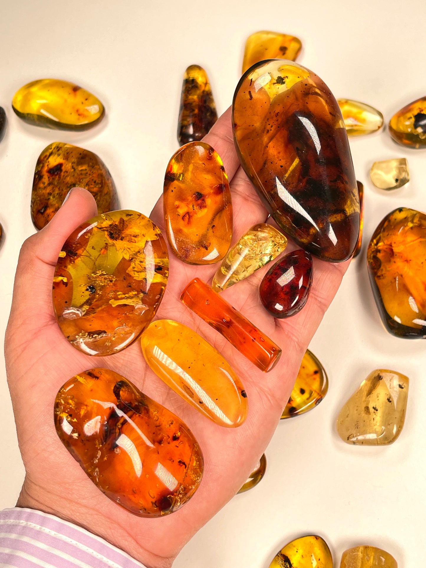 Hand Polished Amber Medium and Small size WHOLESALE (AM-115)