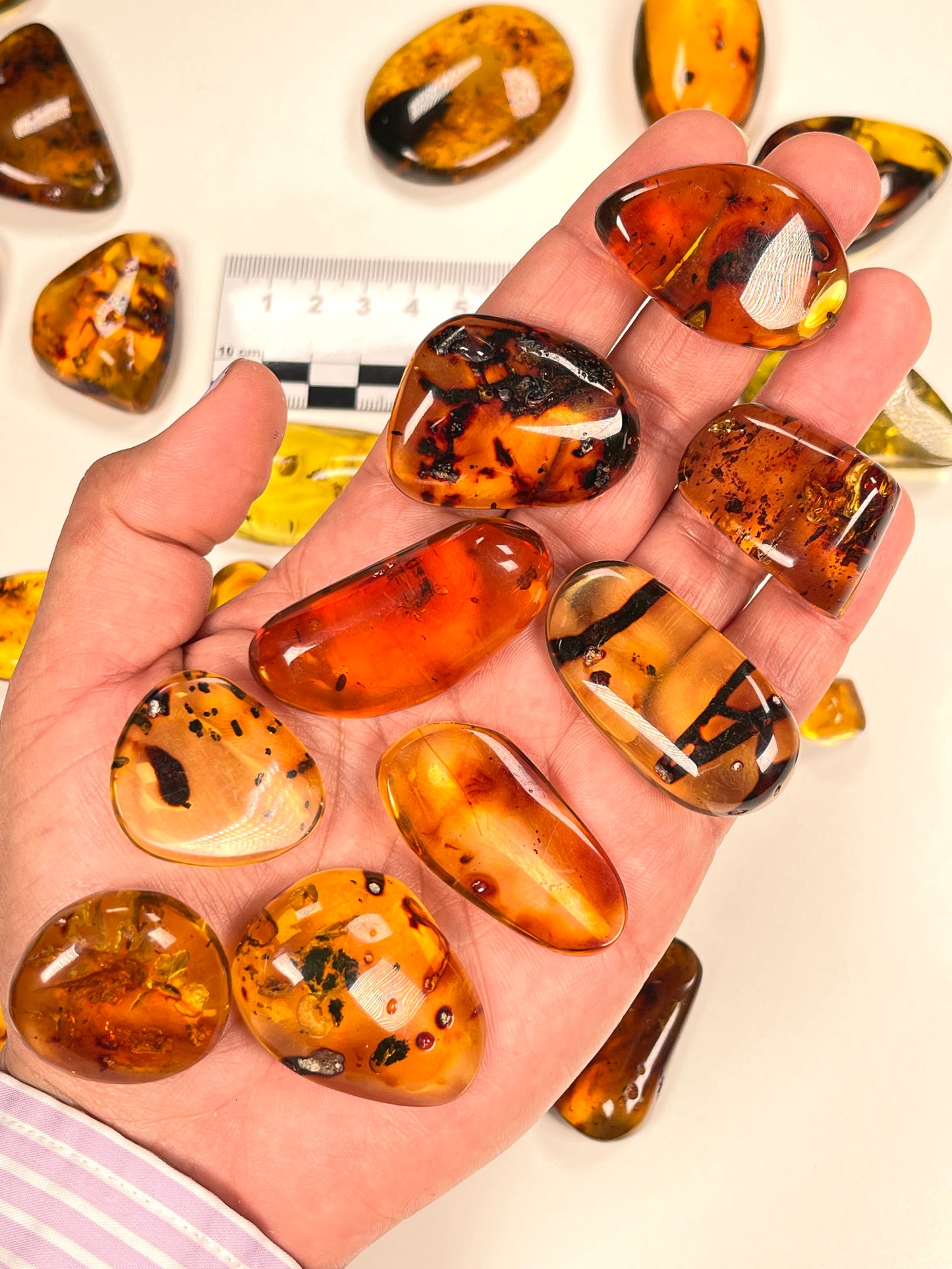 Hand Polished Amber Medium and Small size WHOLESALE (AM-114)