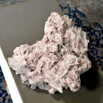 ピンクレムリアンクォーツクラスター（P-）プランティラ