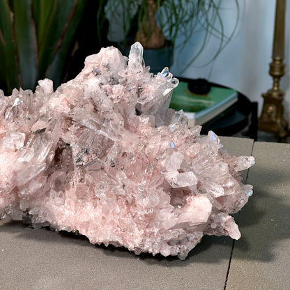 ピンクレムリアンクォーツクラスター（P-）プランティラ