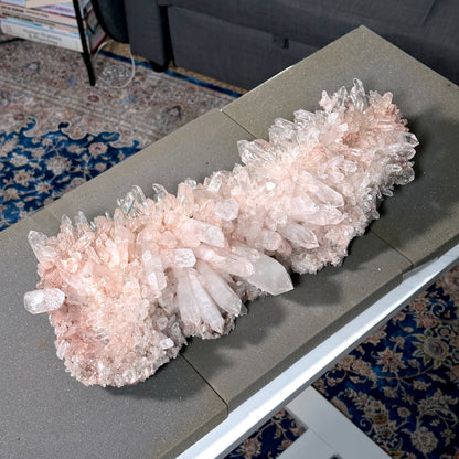 ピンクレムリアンクォーツクラスター（P-）プランティラ