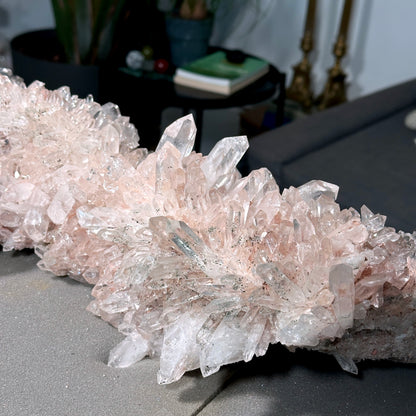 ピンクレムリアンクォーツクラスター（P-）プランティラ