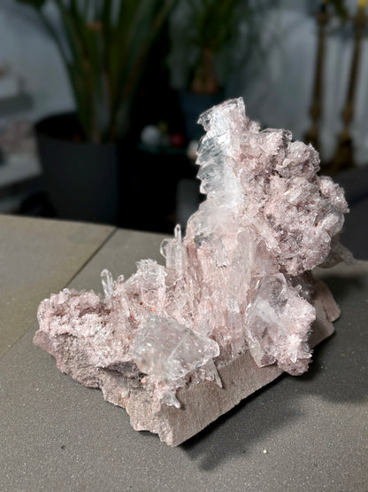 ピンクレムリアンクォーツクラスター（P-）プランティラ