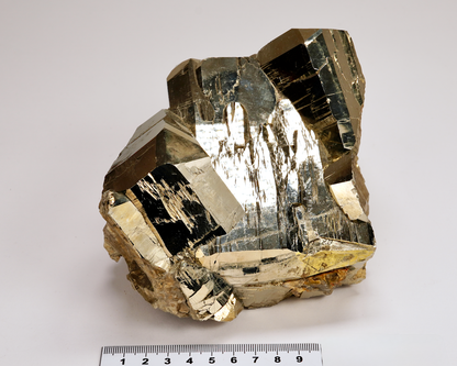 Pyrite Cluster Chivor mine, Colombia (PY-3005) | Wholesale Lot | 4340g x1 | Large Size