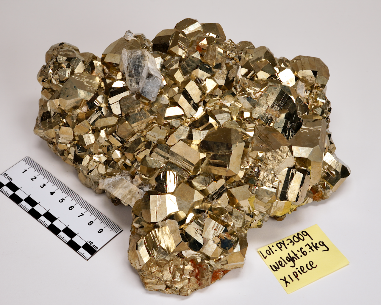 Pyrite Cluster Chivor mine, Colombia (PY-3009) | Wholesale Lot | 6797g x1 | Large Size