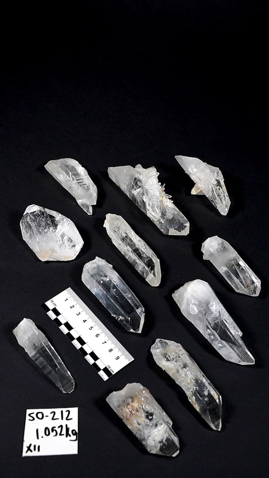 Super Optical Lemurian Quartz crystal Points (SO-212)