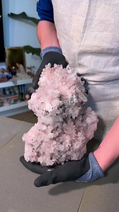 ピンクレムリアンクォーツクラスター（P-）プランティラ