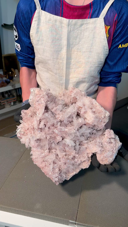 ピンクレムリアンクォーツクラスター（P-）プランティラ