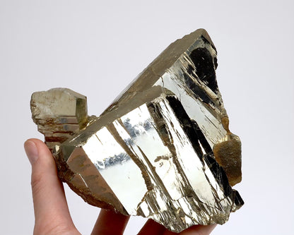 Pyrite Cluster Chivor mine, Colombia (PY-3004) | Wholesale Lot | 2405g x1 | Large Size