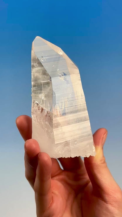 エレスチャル ペーニャス ブランカス レムリアン クォーツ ポイント (ロット: CO-230) コレクター標本