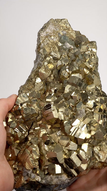 Pyrite Cluster Chivor mine, Colombia (PY-3008) | Wholesale Lot | 4735g x1 | Large Size