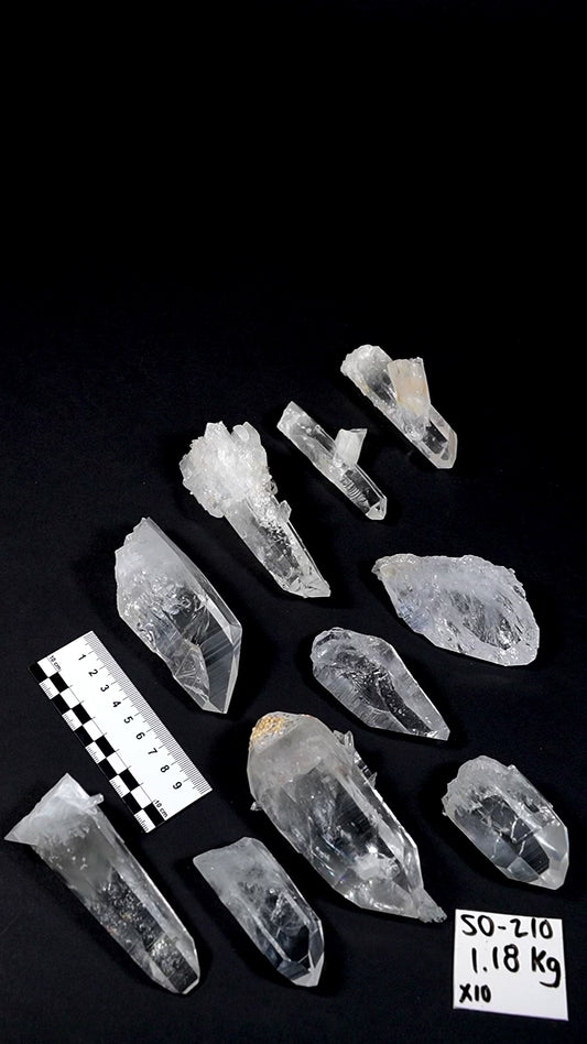 Super Optical Lemurian Quartz crystal Points (SO-210)