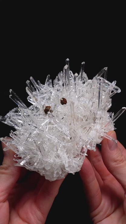 NEEDLE SUPER OPTICAL LEMURIAN QUARTZ CLUSTERS (LC-3091) | WHOLESALE LOT | MEDIUM SIZE 380g x1