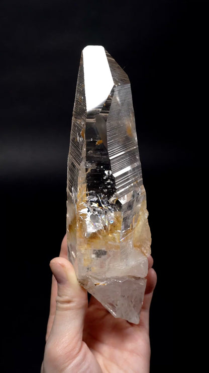 Extra rare Golden Healer Sword of Light Collector Specimen (lot: CO-288) 622g x1