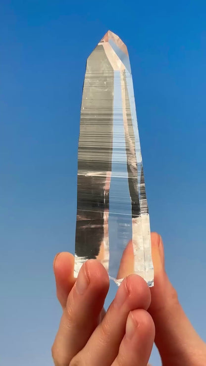 エクストラ クリア ムゾ ハビット ペニャス ブランカス レムリアン クォーツ クリスタル ポイント コロンビア産 (CO-200) 124g