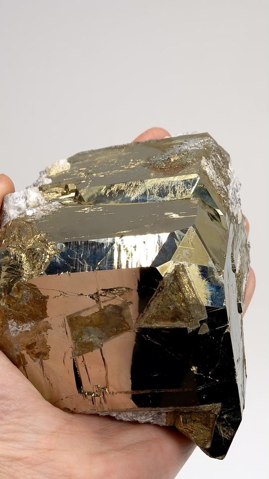 Pyrite Cluster Chivor mine, Colombia (PY-3000) | Wholesale Lot | 3500g x3 | Medium Size