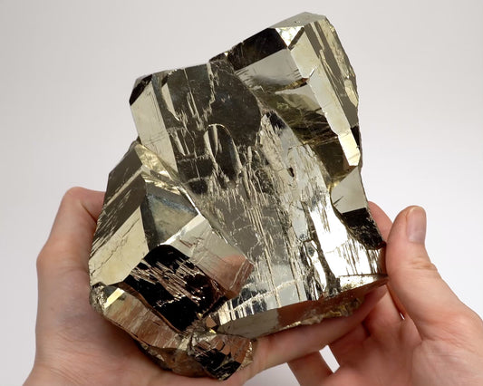 Pyrite Cluster Chivor mine, Colombia (PY-3005) | Wholesale Lot | 4340g x1 | Large Size