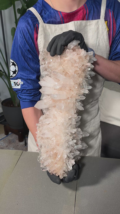 ピンクレムリアンクォーツクラスター（P-）プランティラ