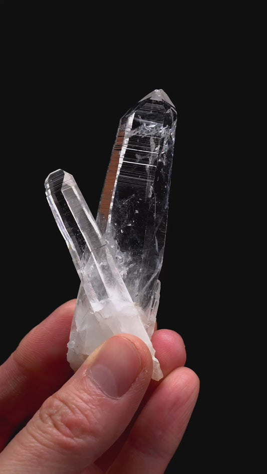 SUPER OPTICAL LEMURIAN QUARTZ POINTS (SO-4002) | WHOLESALE LOT | MEDIUM SIZE 865g x12