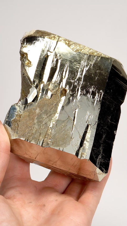 Pyrite Cluster Chivor mine, Colombia (PY-3006) | Wholesale Lot | 5035g x3 | Medium Size